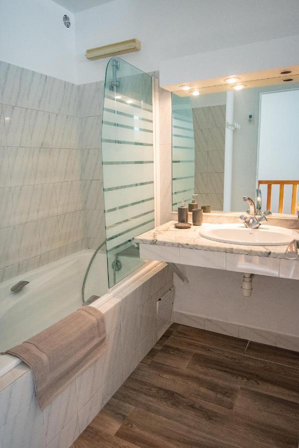 Les Quatres Loges Apartment Aix-en-Provence Bagian luar foto